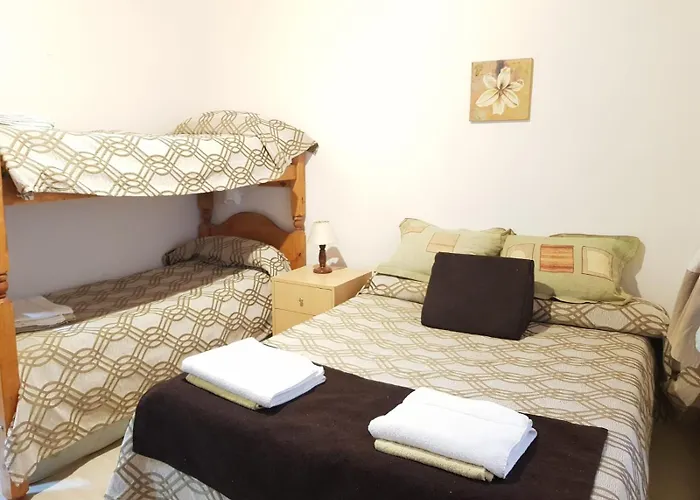 Cabana Con Piscina Cubierta